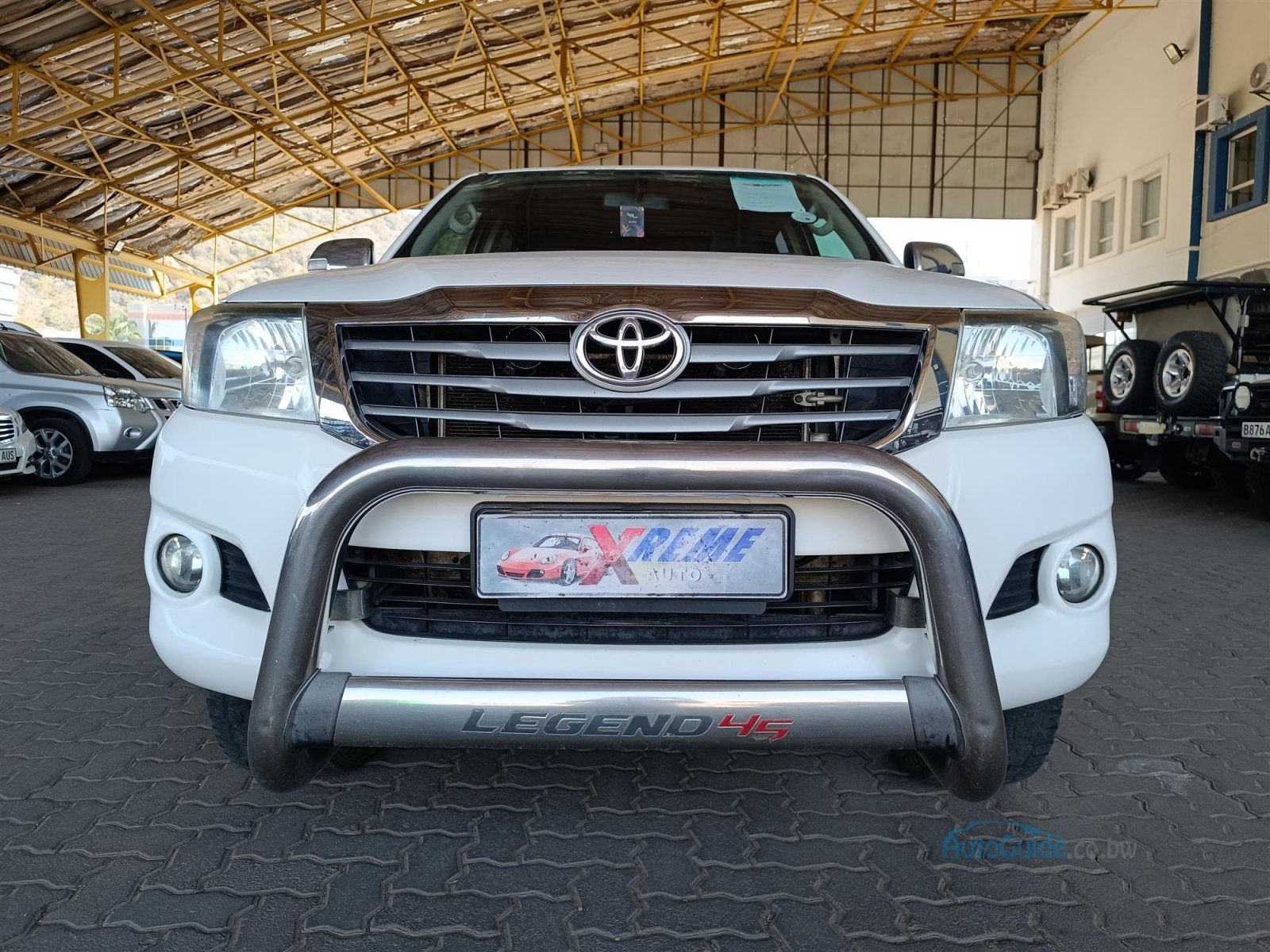 2015 Toyota Hilux Legend 45 VVTi photo