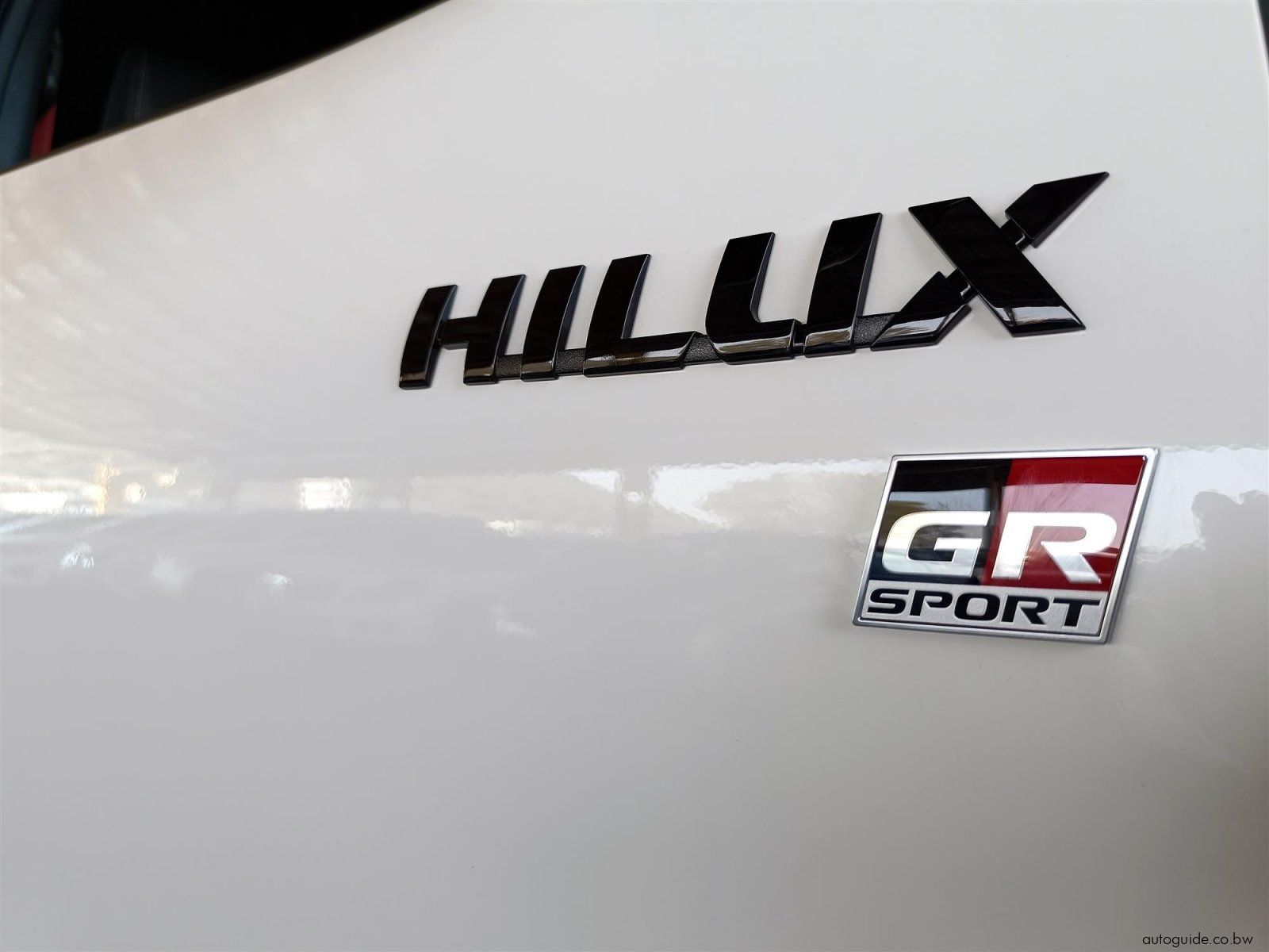 2024 Toyota Hilux GR-Sport 2.8GD-6 4x4 A/T photo