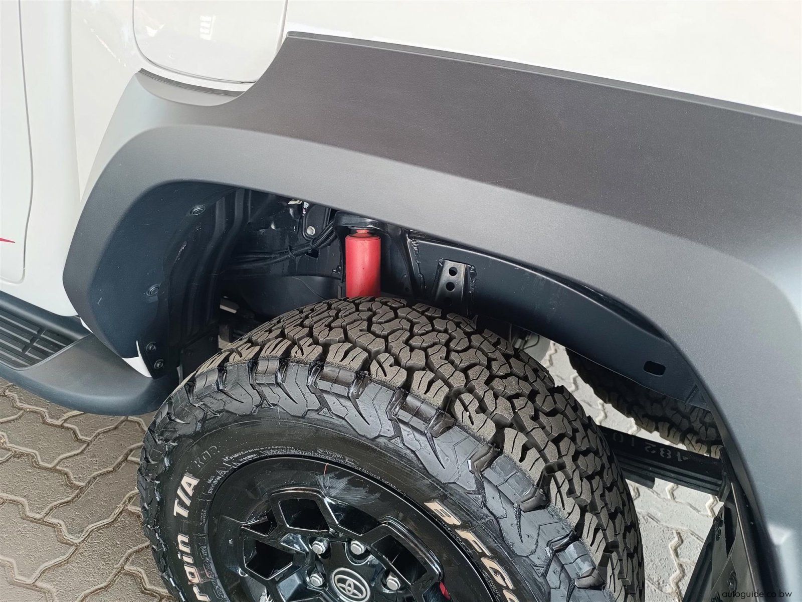 2024 Toyota Hilux GR-Sport 2.8GD-6 4x4 A/T photo