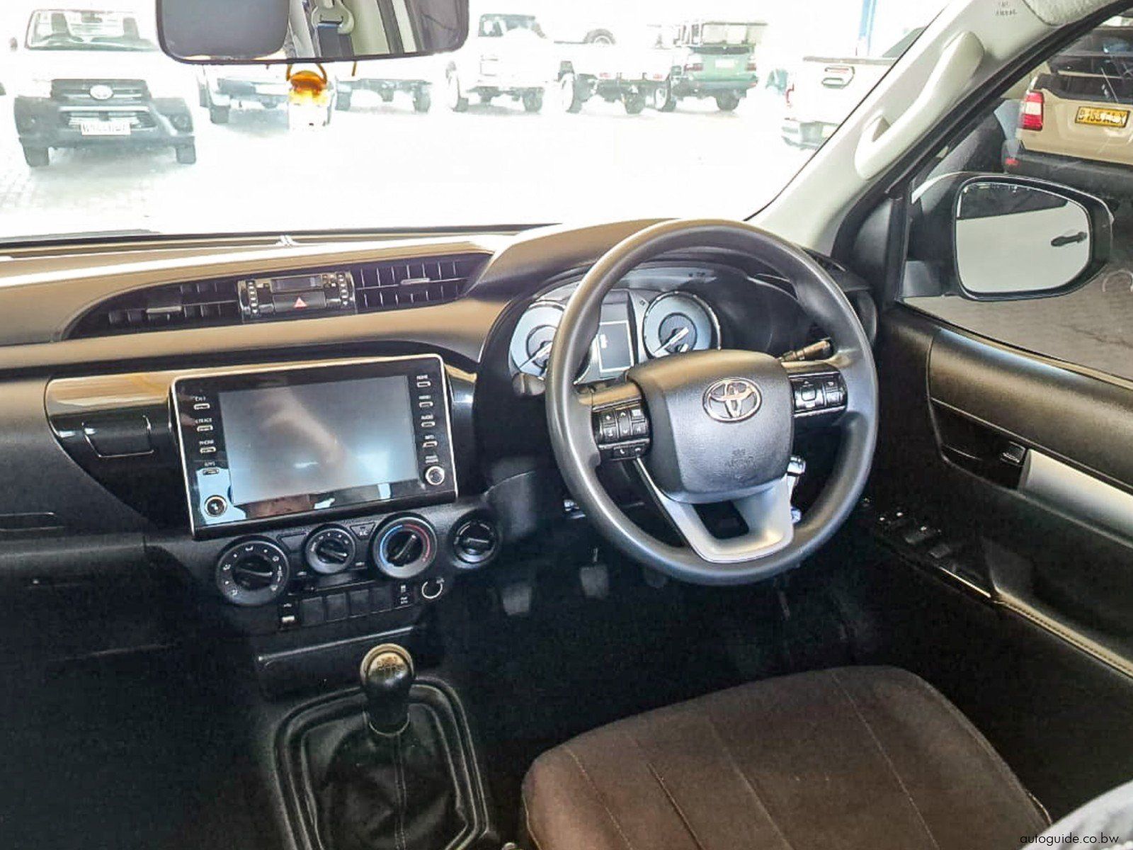 2021 Toyota Hilux GD-6 photo