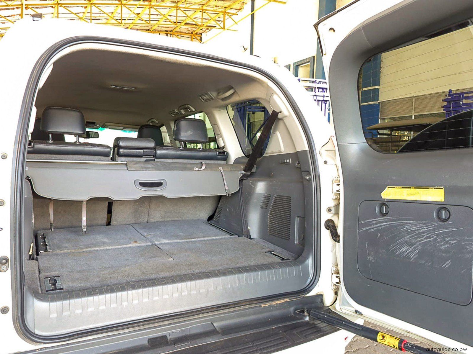 2013 Toyota Prado 3.0 D4D photo