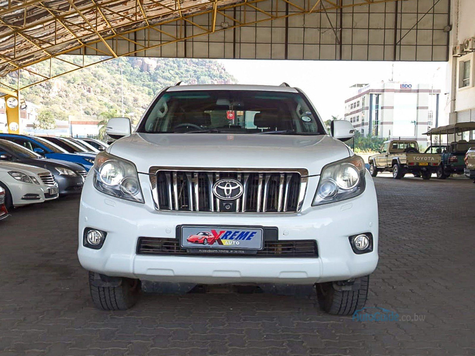 2013 Toyota Prado 3.0 D4D photo