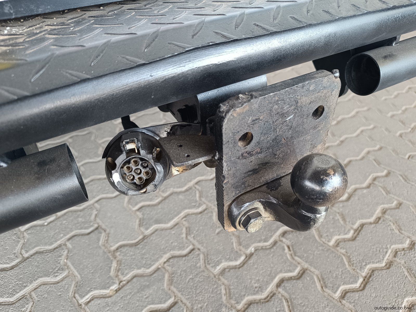 2020 Toyota Land Cruiser 4.5 V8 LX photo