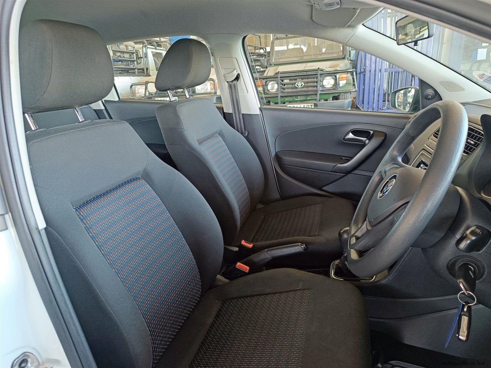2023 Volkswagen Polo Vivo TSi 1.4L photo