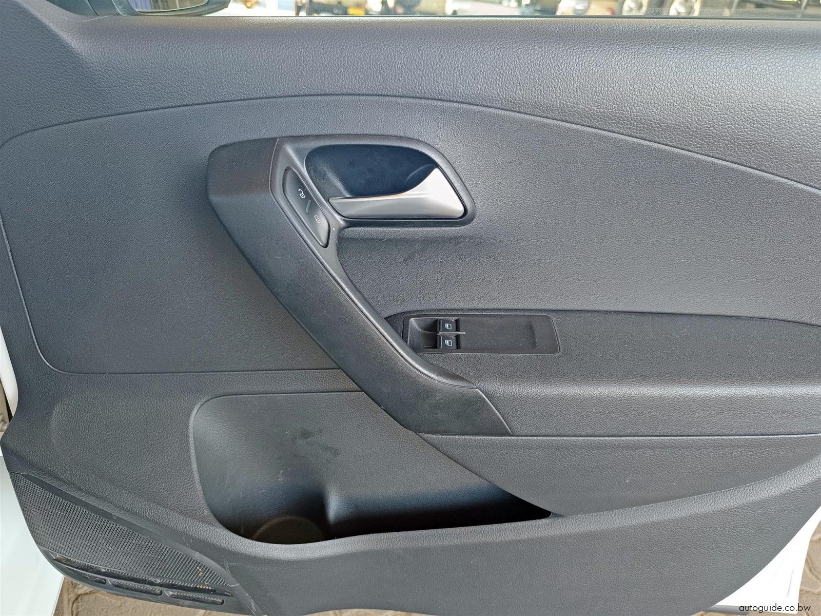 2023 Volkswagen Polo Vivo TSi 1.4L photo