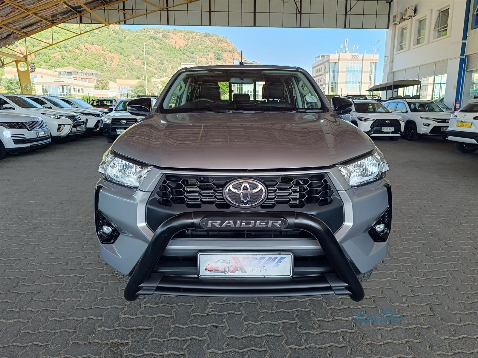 2025 Toyota Hilux Rider 2.4L GD-6 4x4 A/T photo