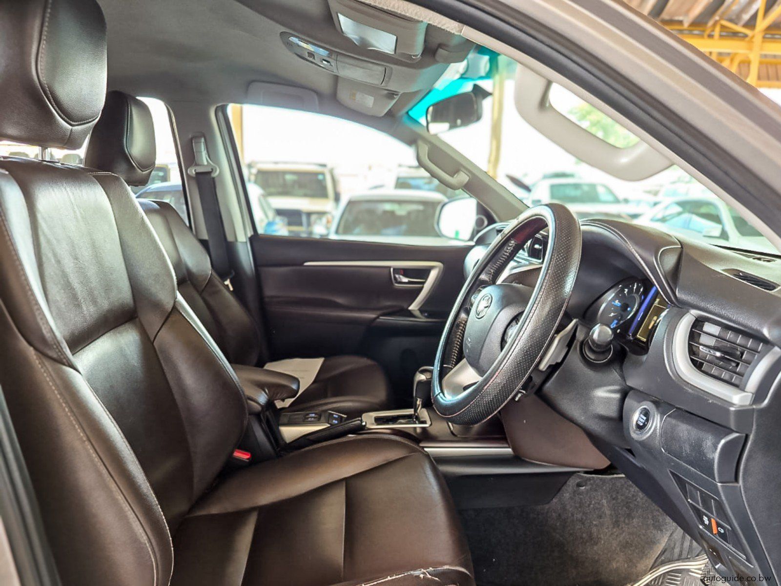2019 Toyota Fortuner GD-6 photo