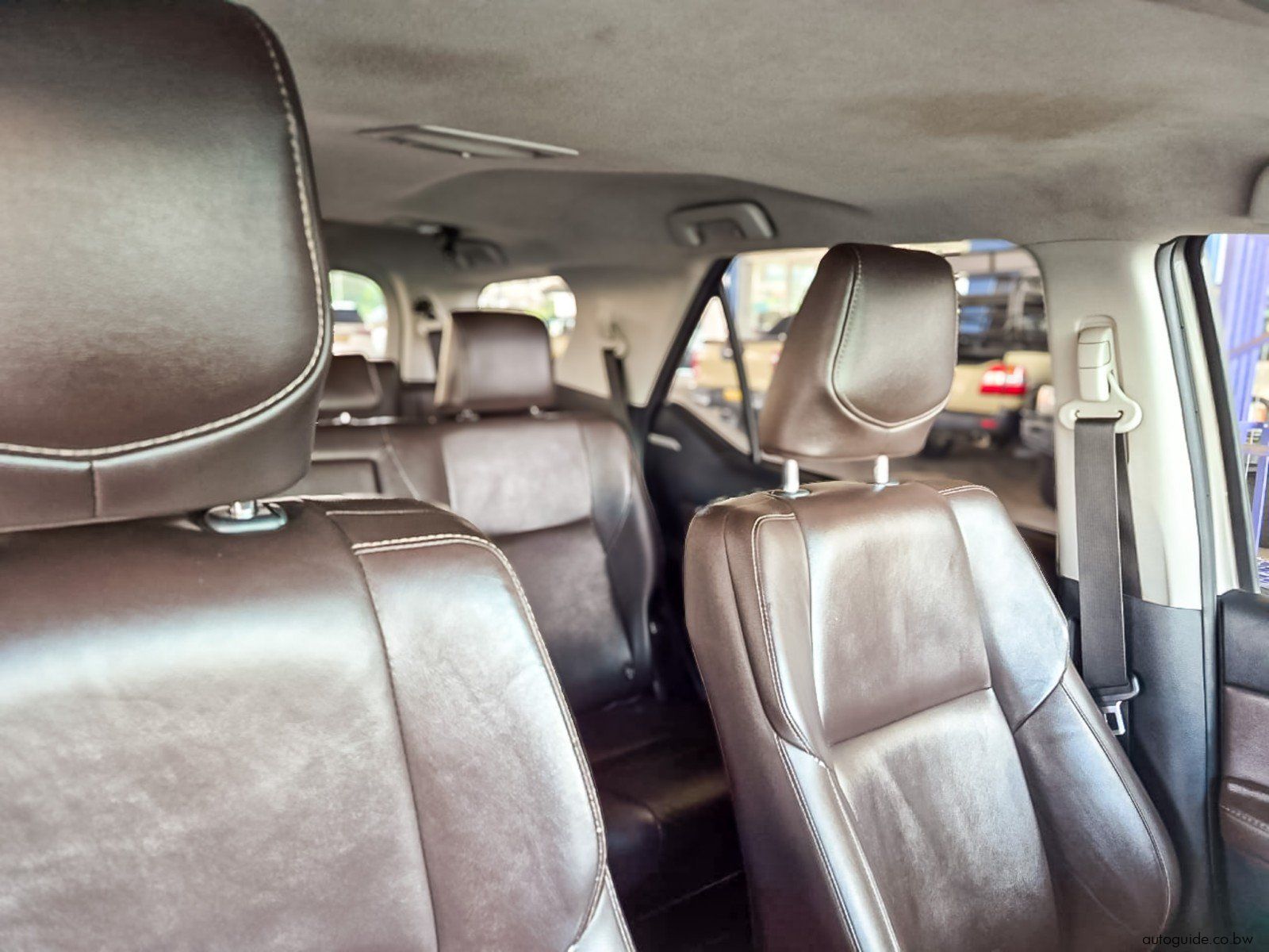 2019 Toyota Fortuner GD-6 photo