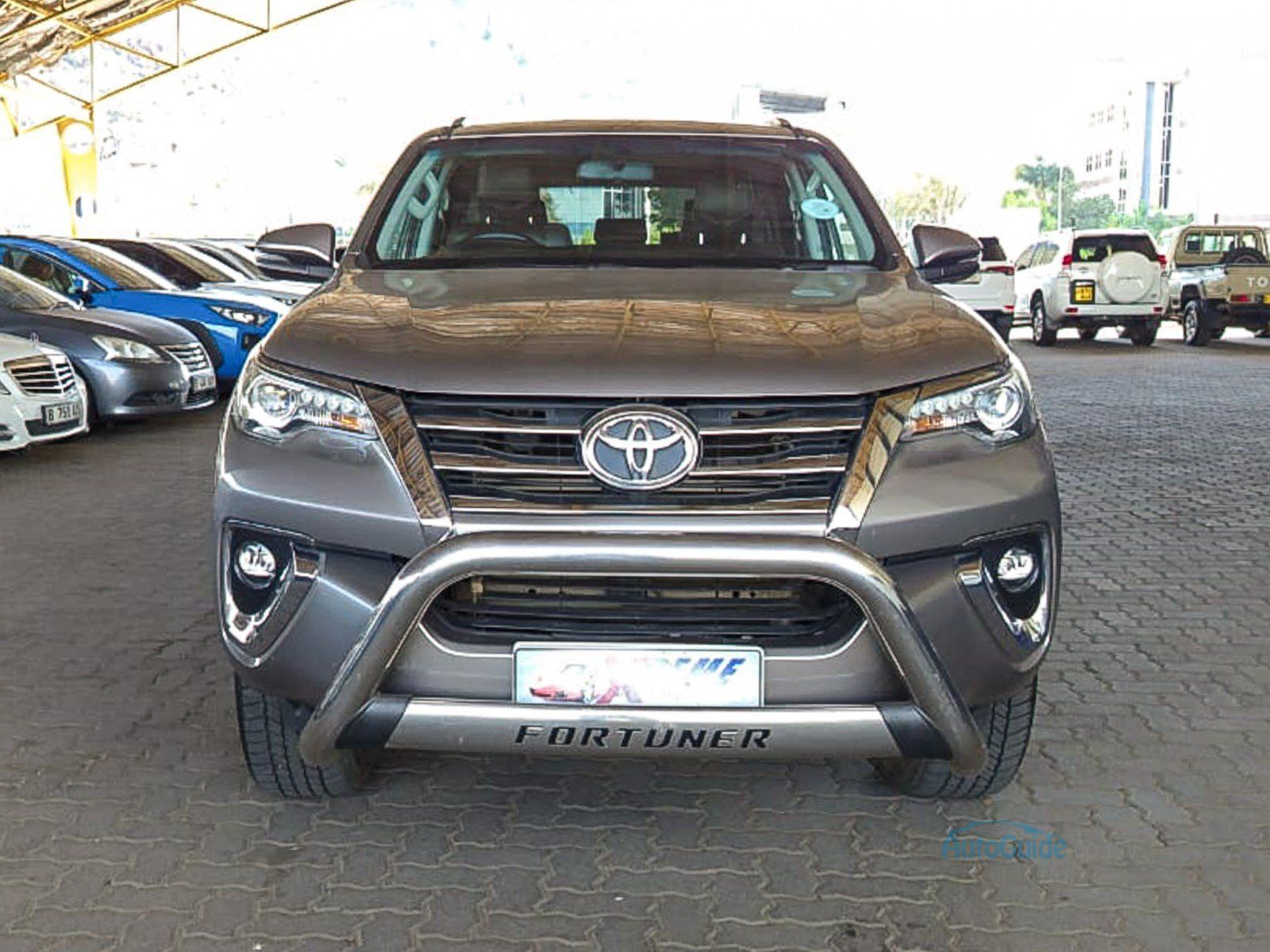 2019 Toyota Fortuner GD-6 photo