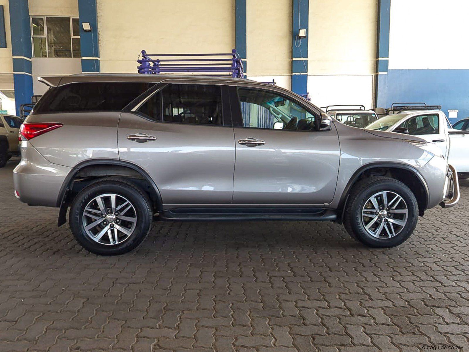 2019 Toyota Fortuner GD-6 photo
