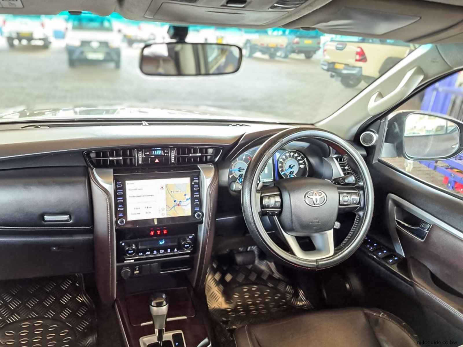 2019 Toyota Fortuner GD-6 photo