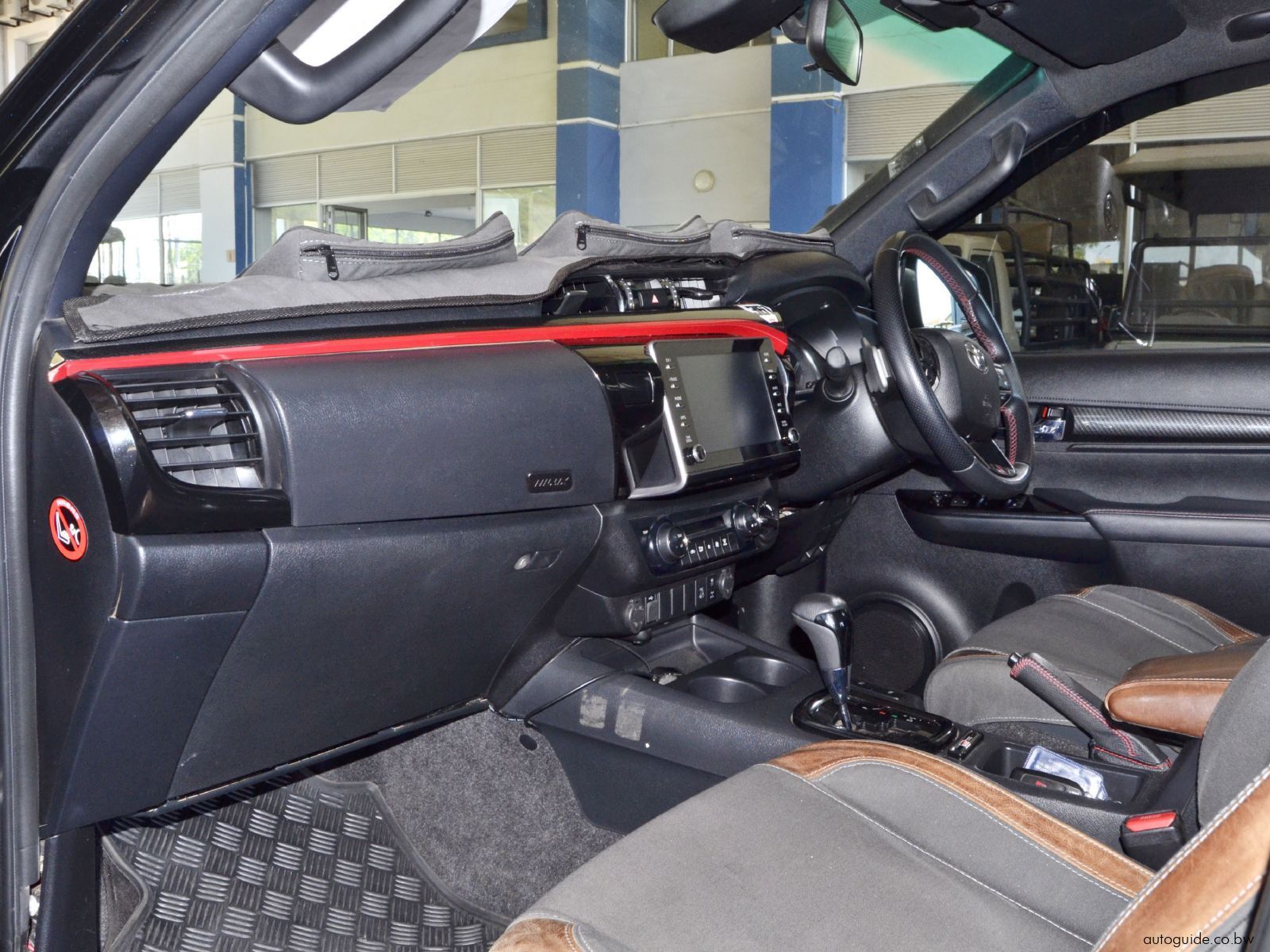 2022 Toyota Hilux GD6 GR photo