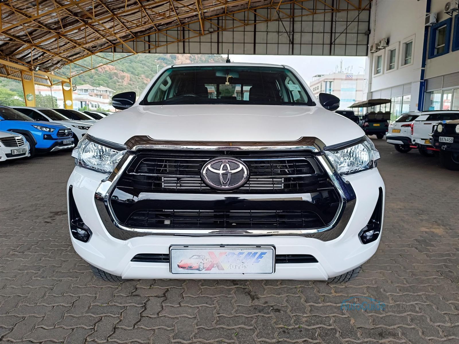 2022 Toyota Hilux Raider 2.4L GD-6 photo