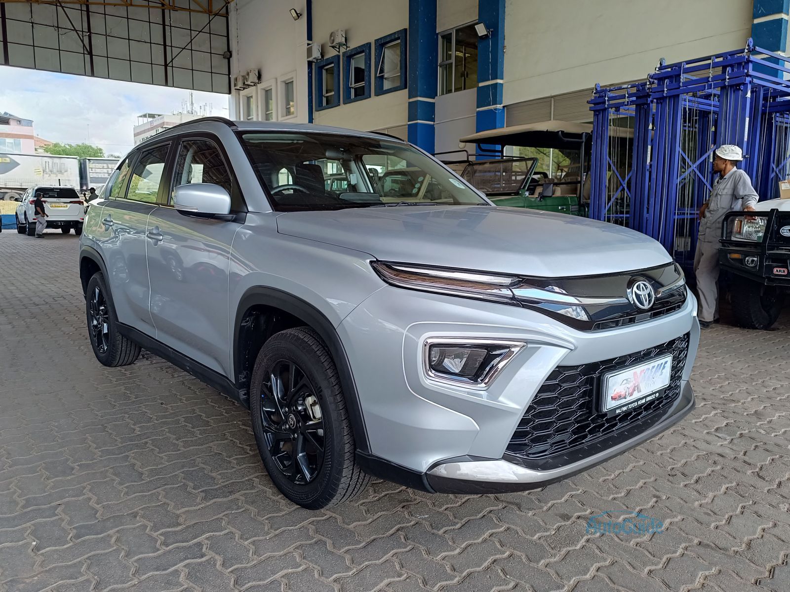 2025 Toyota Urban Cruiser photo