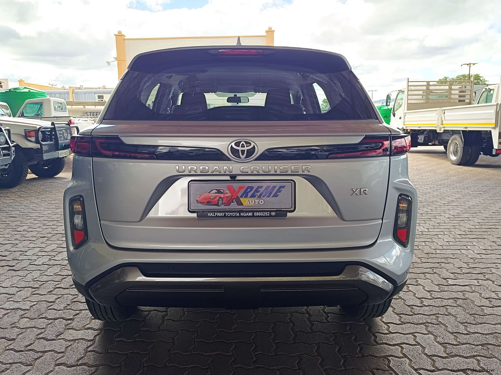 2025 Toyota Urban Cruiser photo