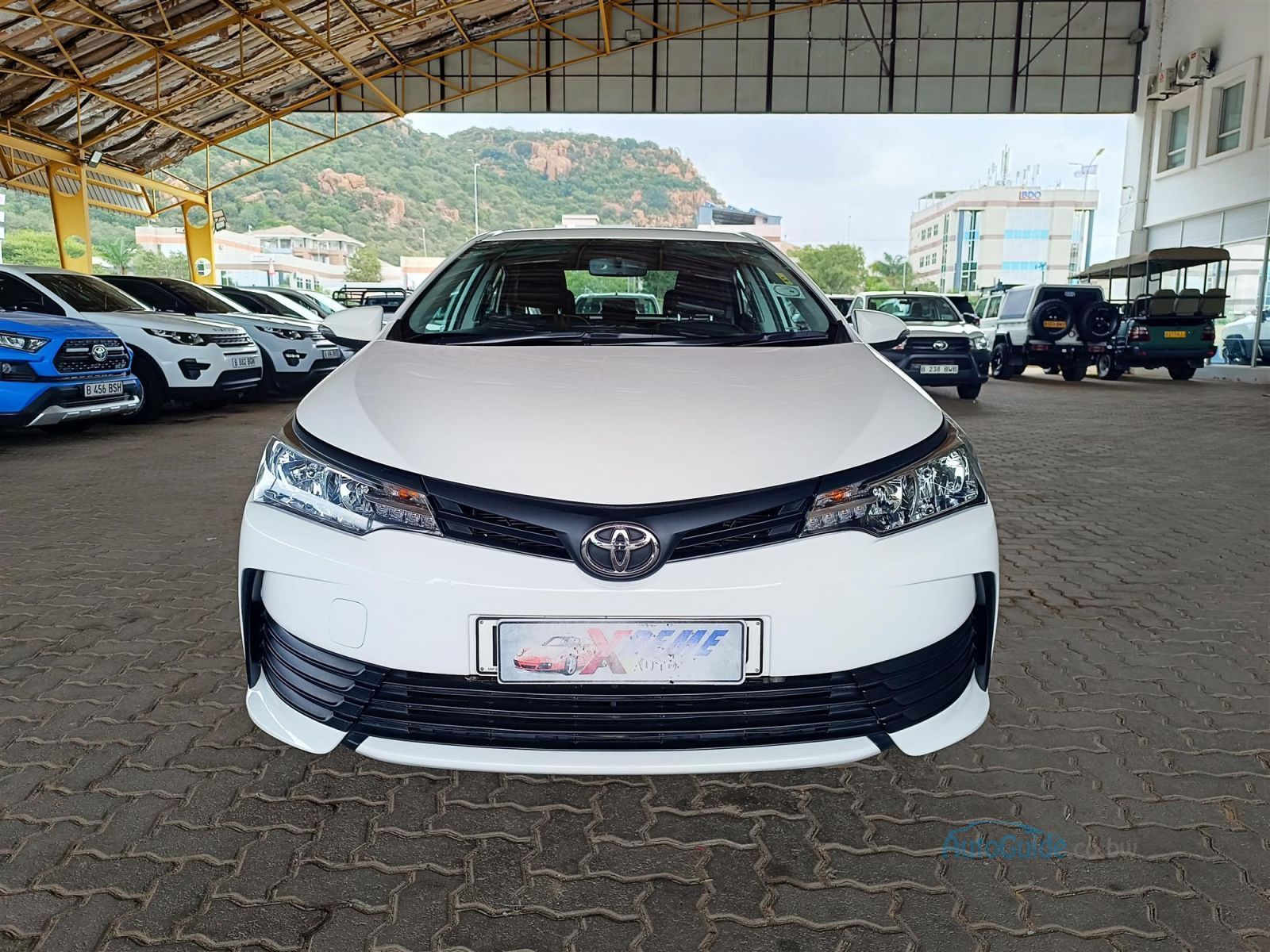 2023 Toyota Corolla Quest 1.8L photo