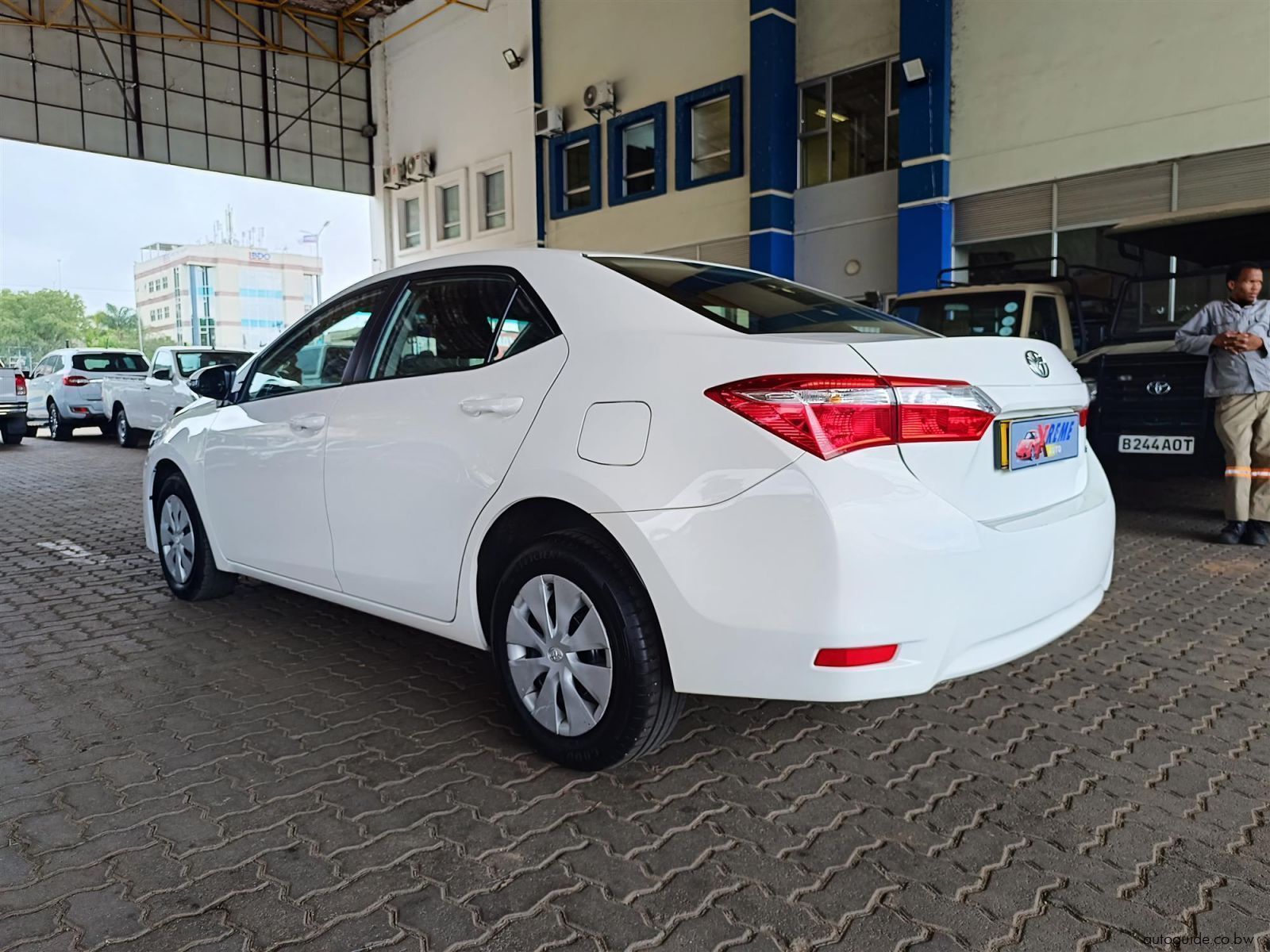 2023 Toyota Corolla Quest 1.8L photo