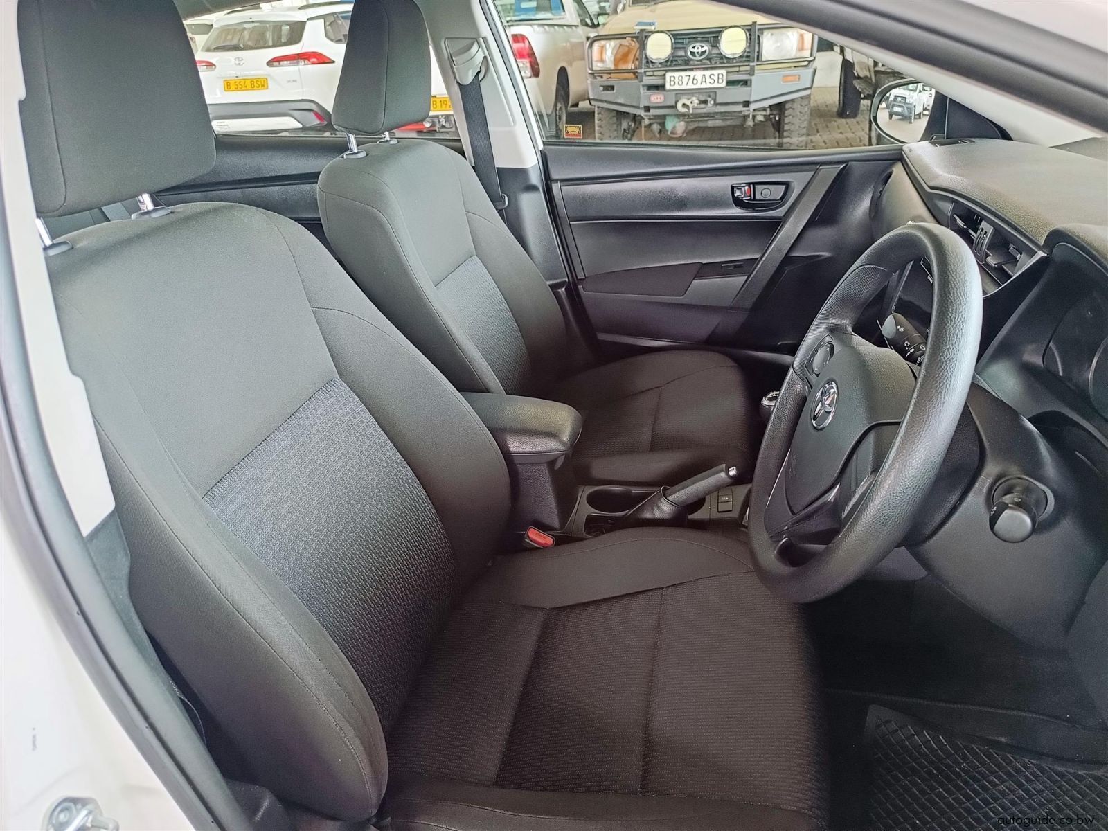2023 Toyota Corolla Quest 1.8L photo