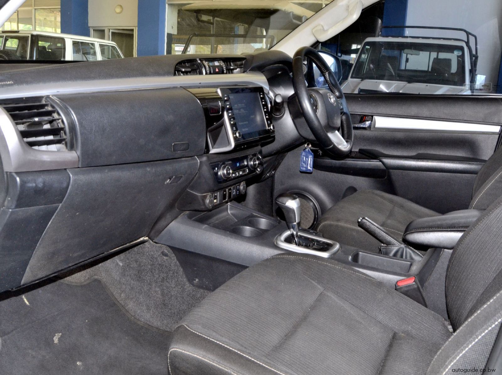 2021 Toyota Hilux GD6 pictures