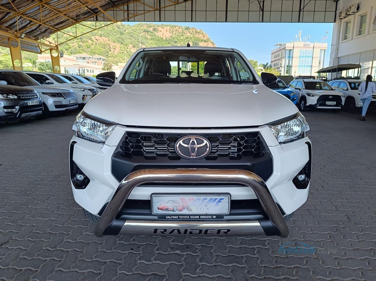 2025 Toyota Hilux Rider 2.4L GD-6 4x4 A/T pictures
