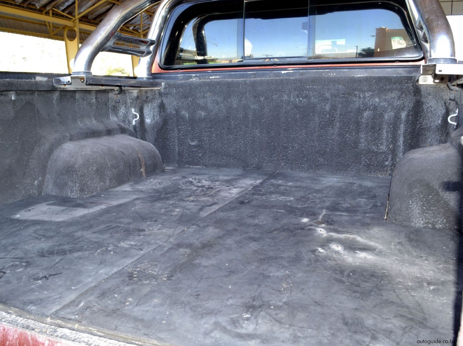 2019 Toyota Hilux pictures