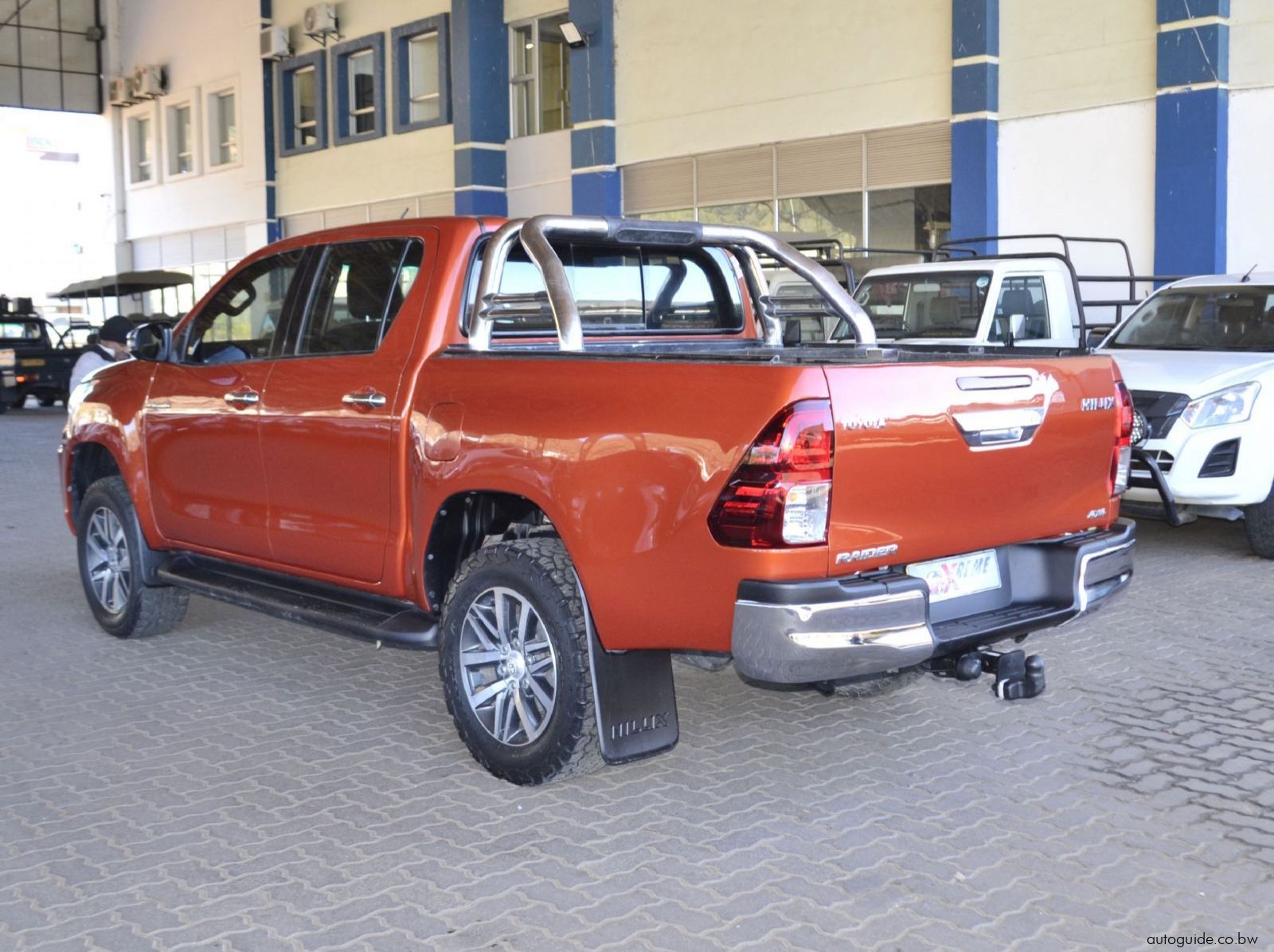 2019 Toyota Hilux pictures