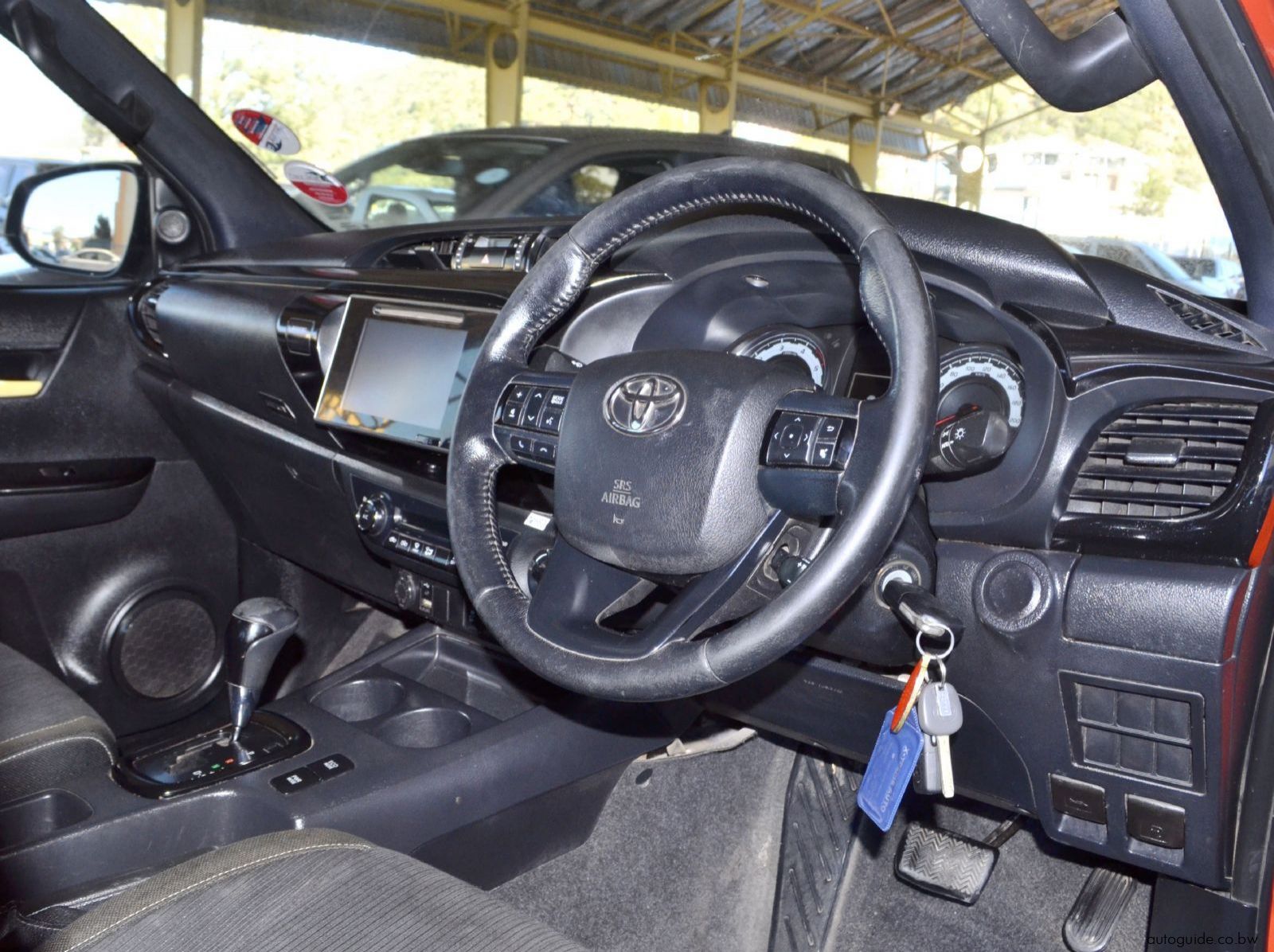 2019 Toyota Hilux pictures