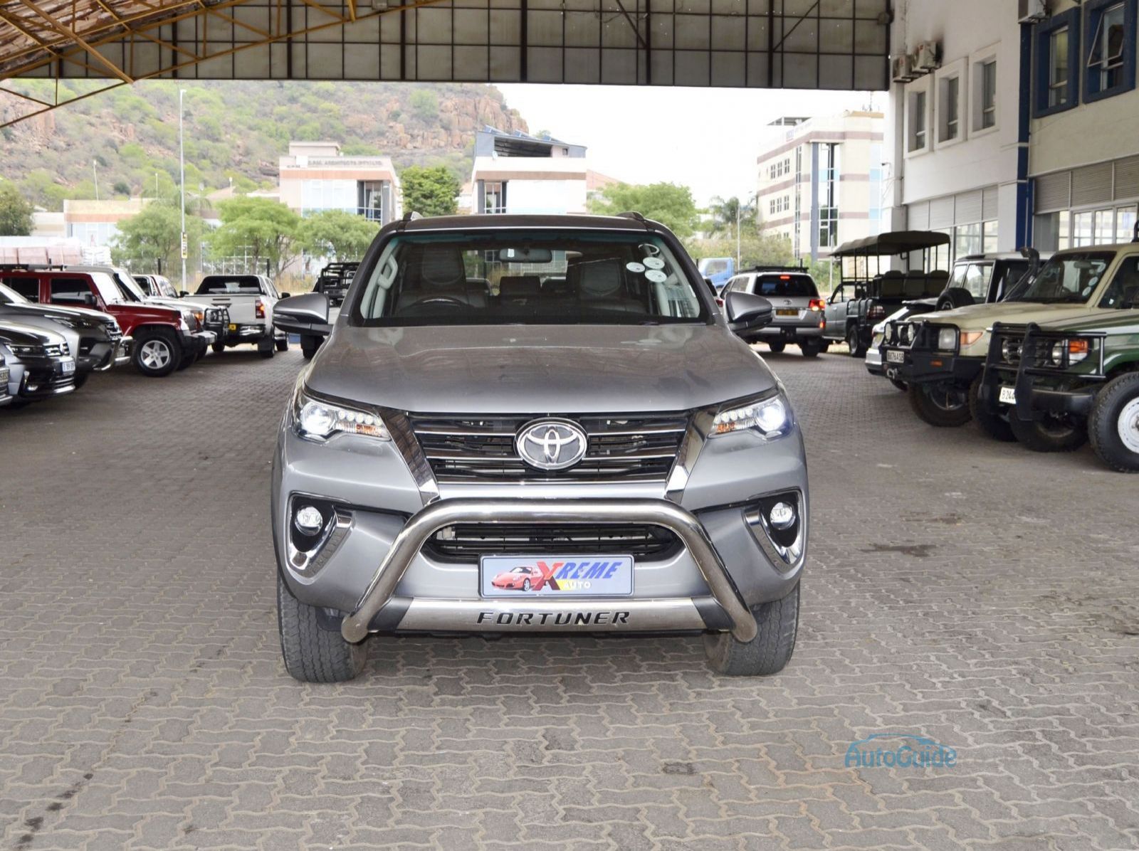 2019 Toyota Fortuner GD6 pictures
