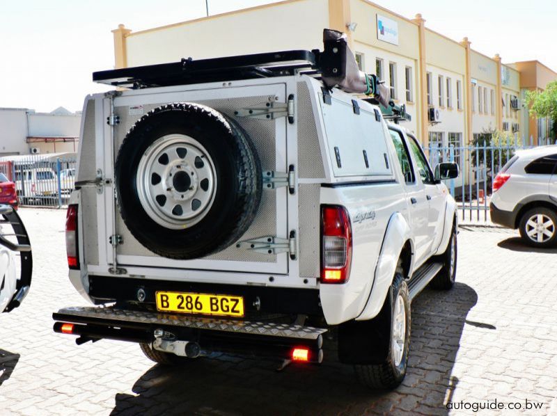 2018 Nissan Hardbody pictures