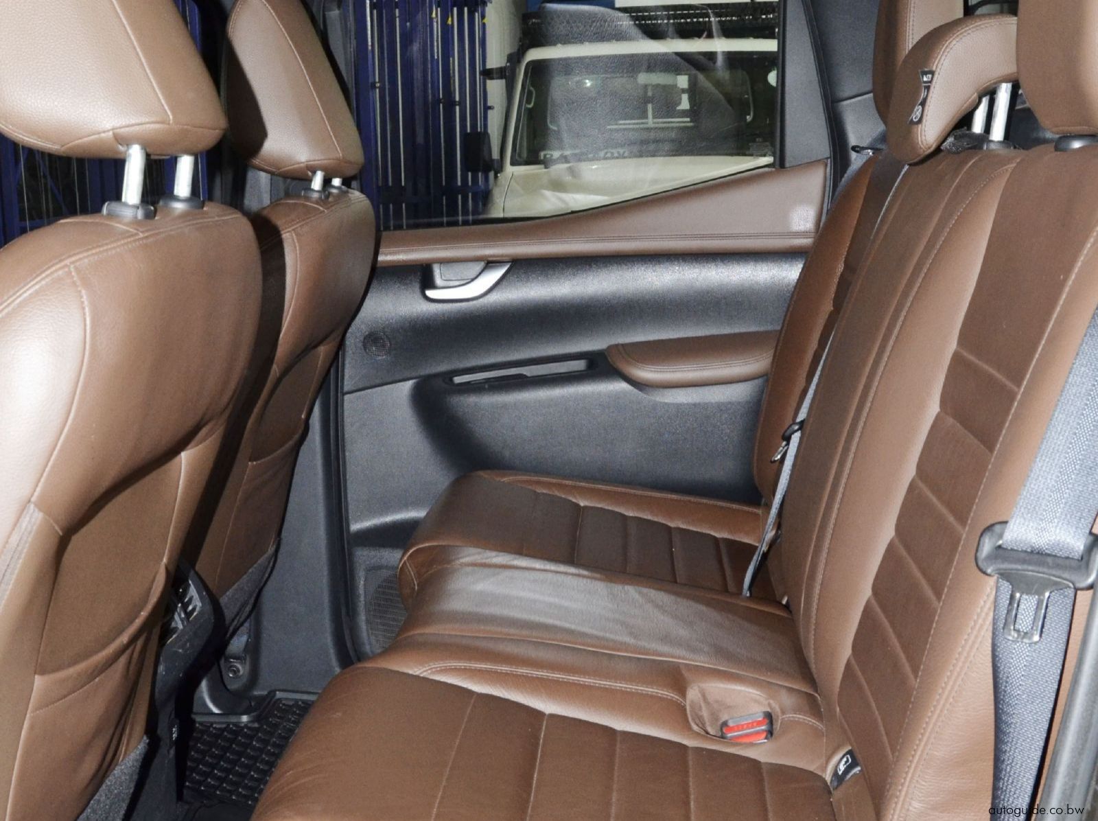 2019 Mercedes-Benz X250 d 4Matic pictures