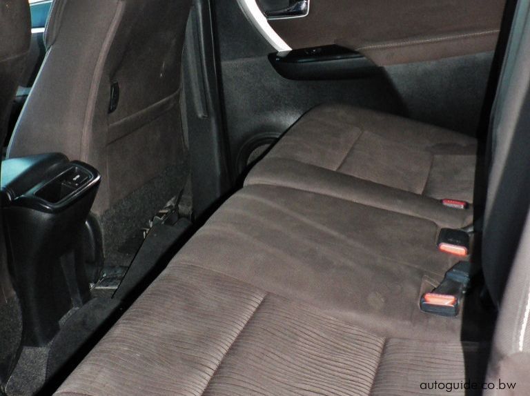 2016 Toyota Fortuner GD6 pictures