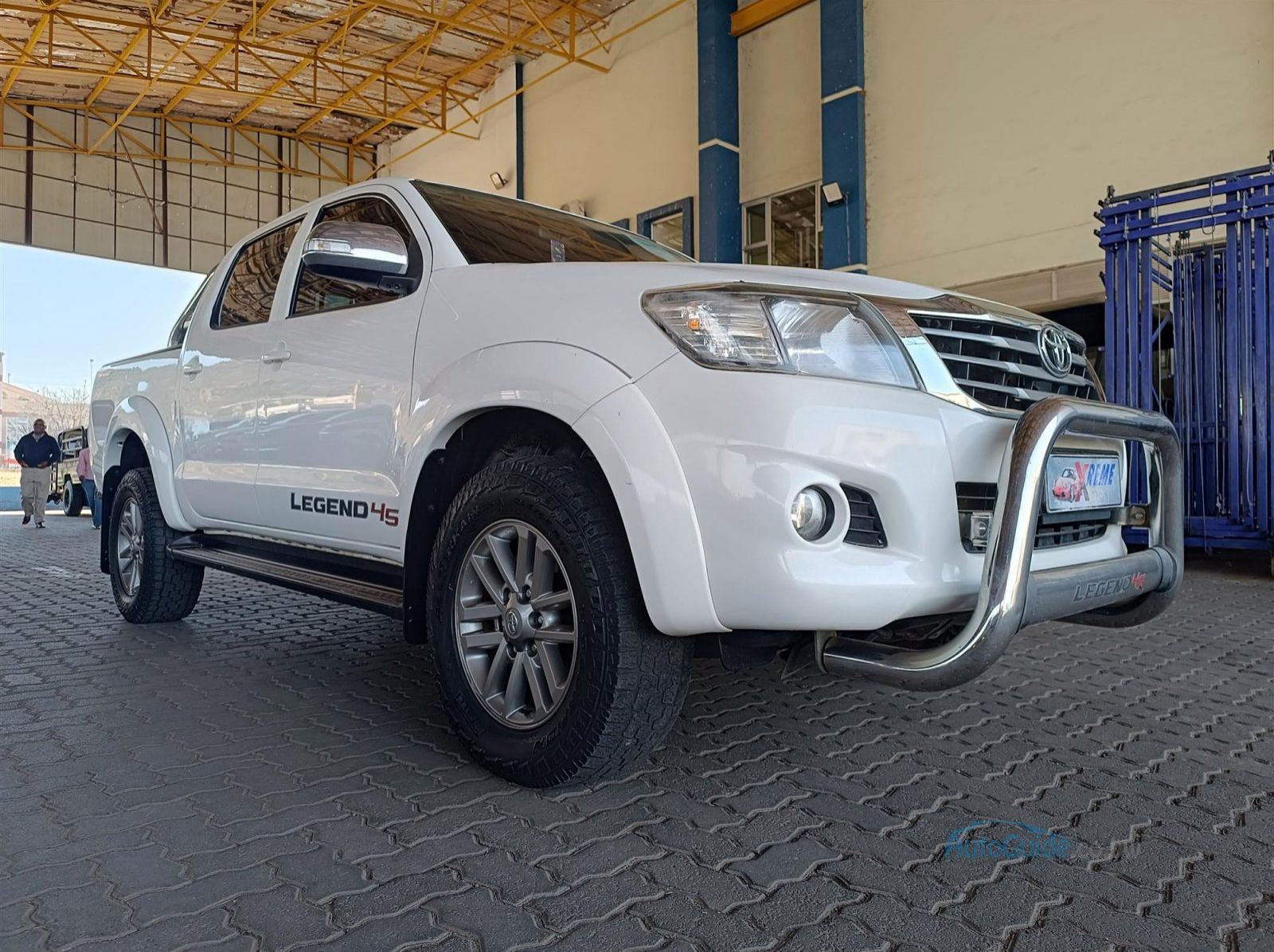 2015 Toyota Hilux Legend 45 VVTi pictures
