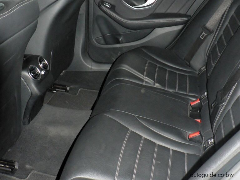 2018 Mercedes-Benz C250 pictures