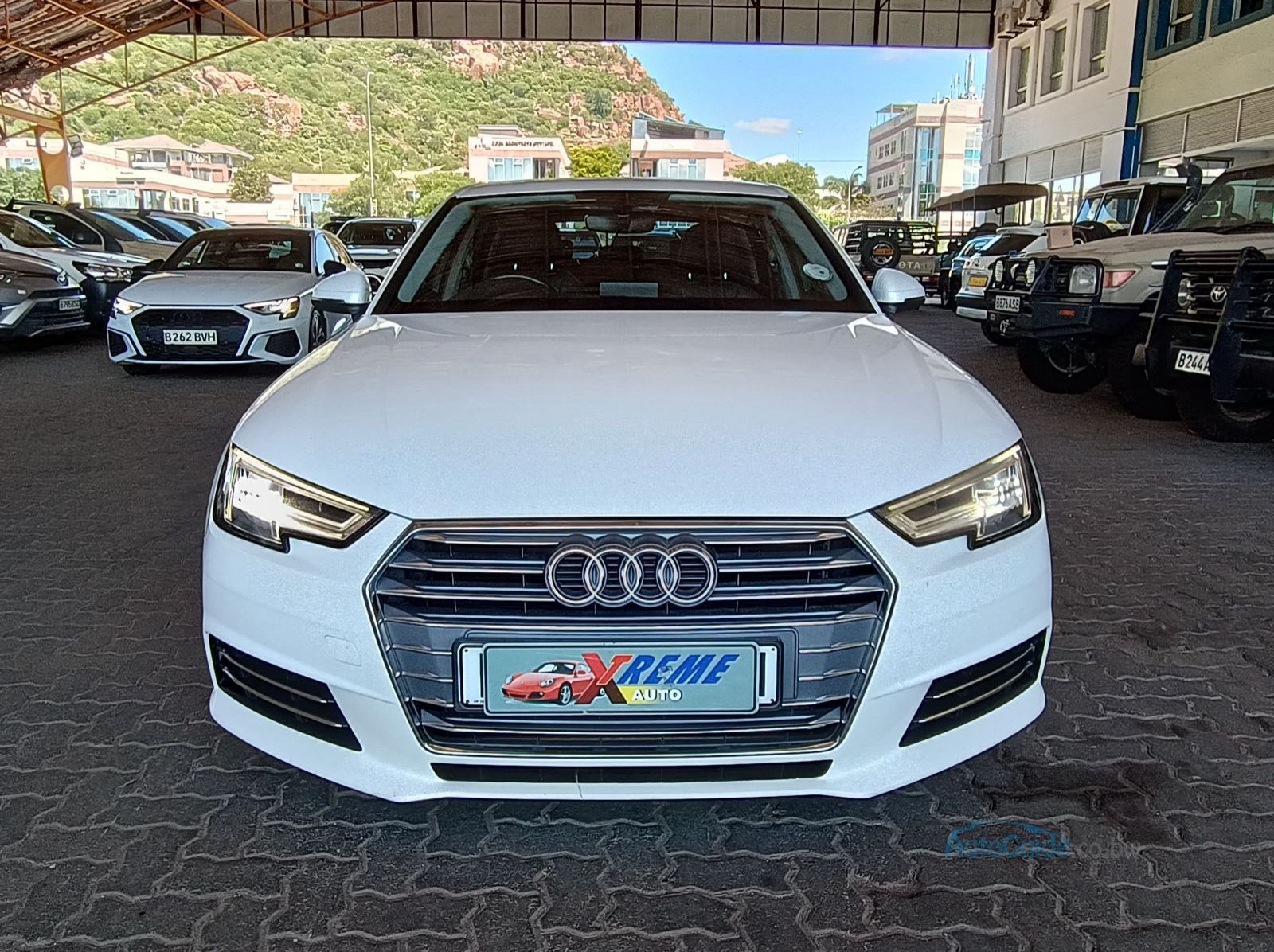 2018 Audi A4 TFSI pictures