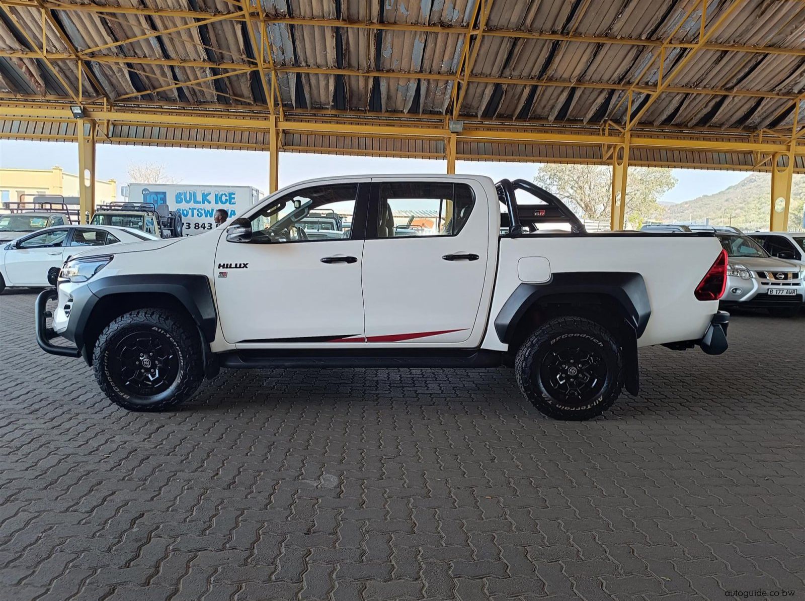 2024 Toyota Hilux GR-Sport 2.8GD-6 4x4 A/T pictures