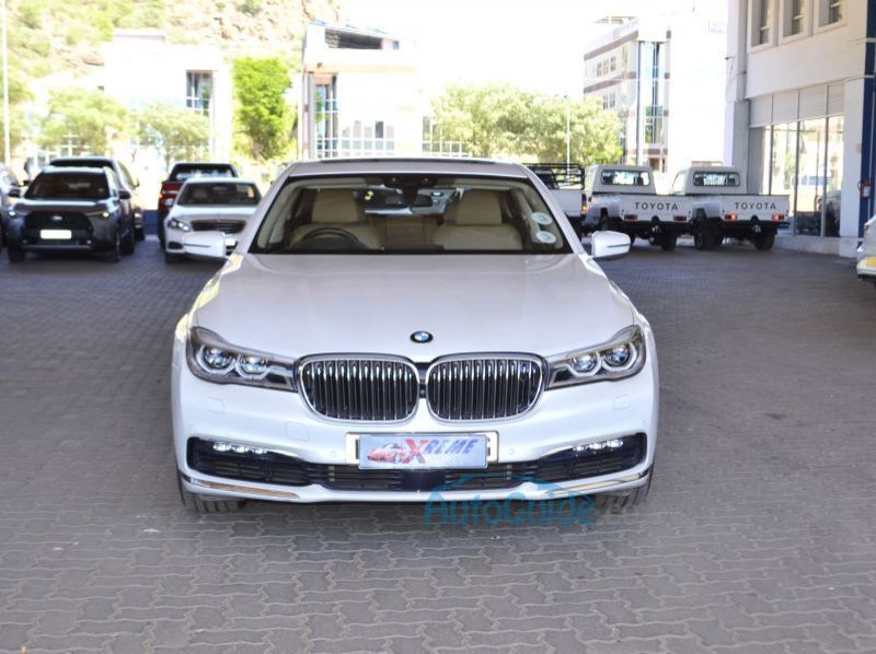 2017 BMW 750i pictures