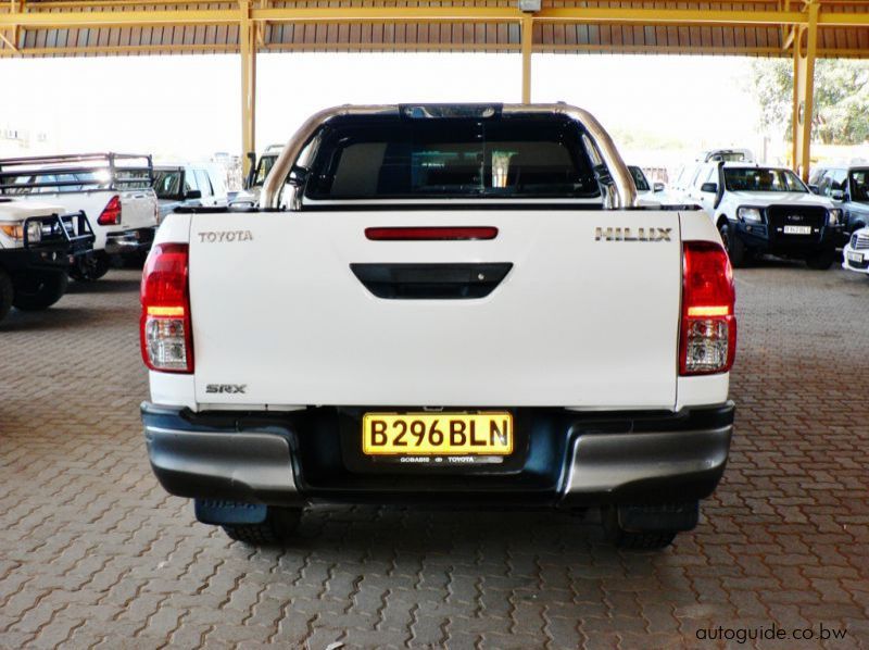 2017 Toyota Hilux GD6 pictures