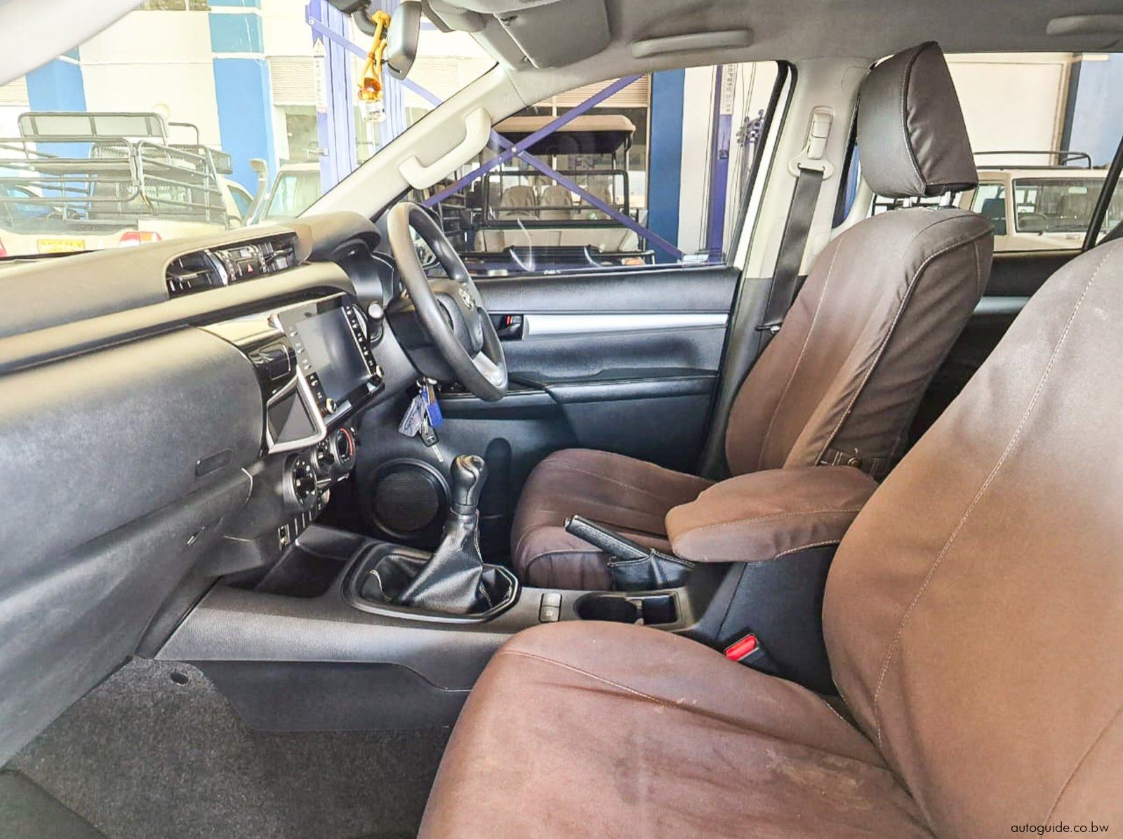 2021 Toyota Hilux GD-6 pictures
