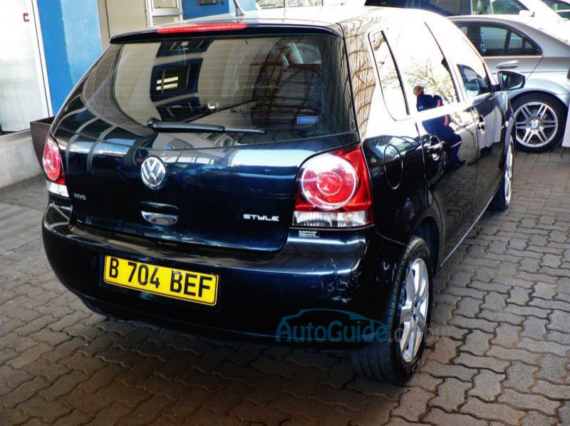 2017 Volkswagen Polo  pictures