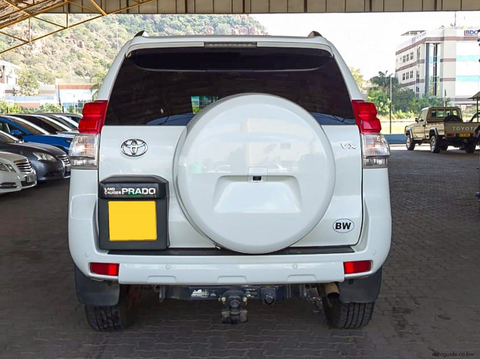 2013 Toyota Prado 3.0 D4D pictures