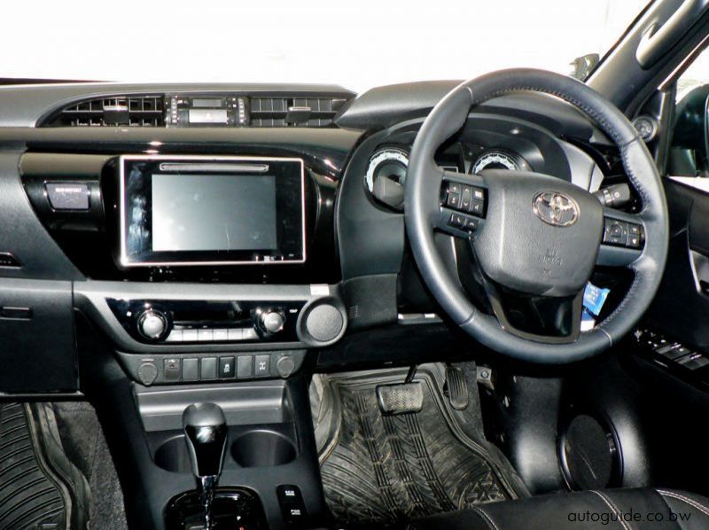 2019 Toyota Hilux GD6 pictures