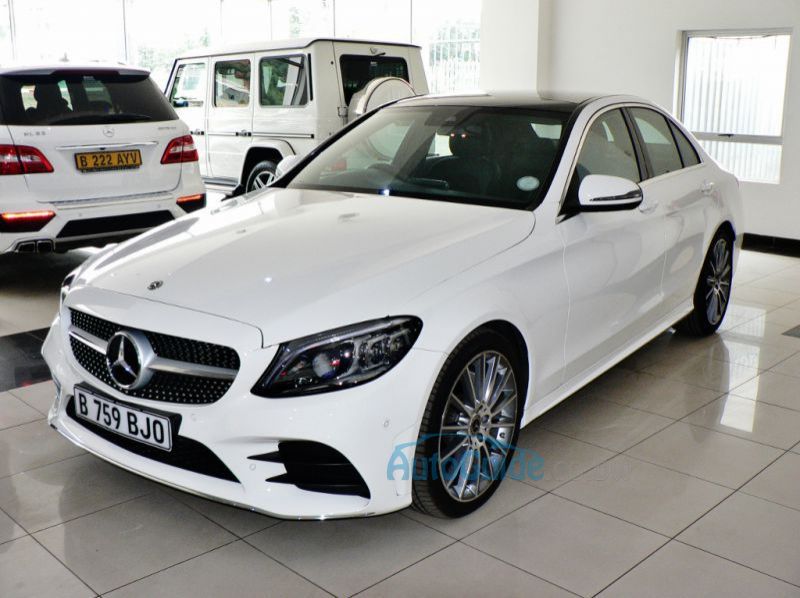 2019 Mercedes-Benz C220 D pictures