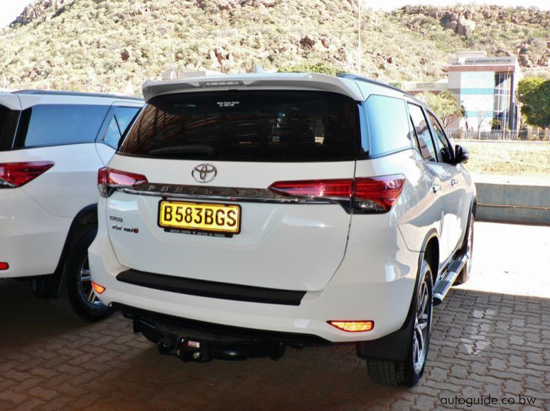 2017 Toyota Fortuner GD6 pictures