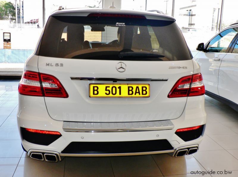 2015 Mercedes-Benz ML63 AMG pictures