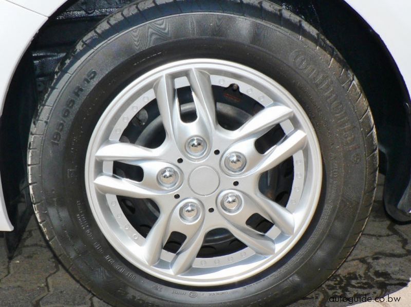 2017 Toyota Corolla pictures