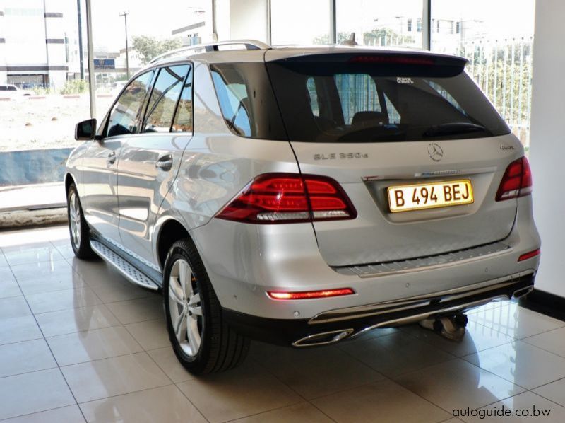 2017 Mercedes-Benz GLE 350d 4Matic pictures