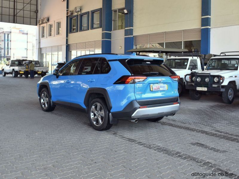 2021 Toyota Rav4 pictures
