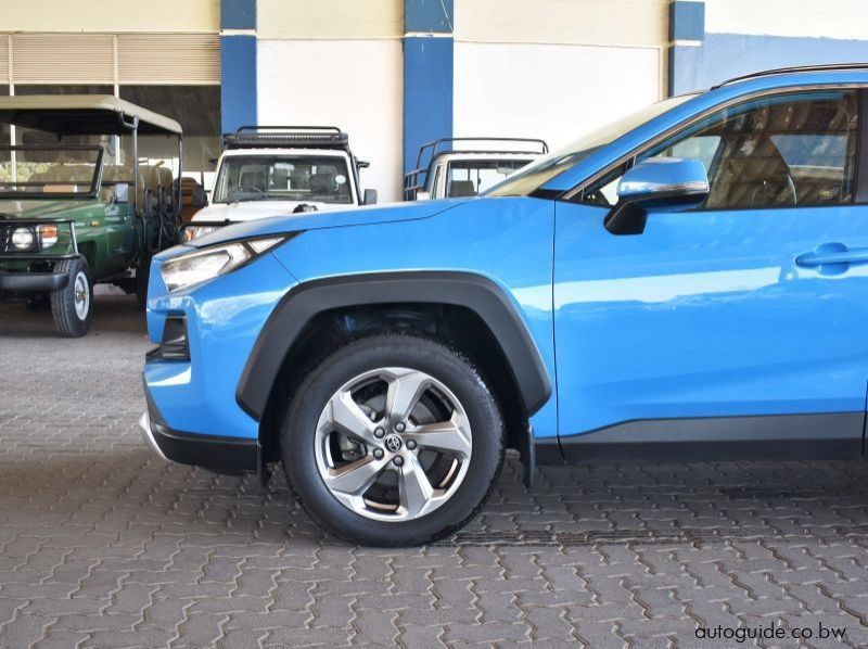 2021 Toyota Rav4 pictures