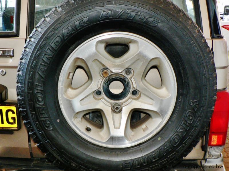 2007 Toyota Land Cruiser pictures