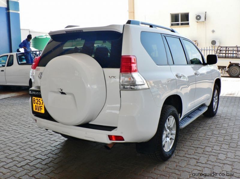 2012 Toyota Prado VX pictures